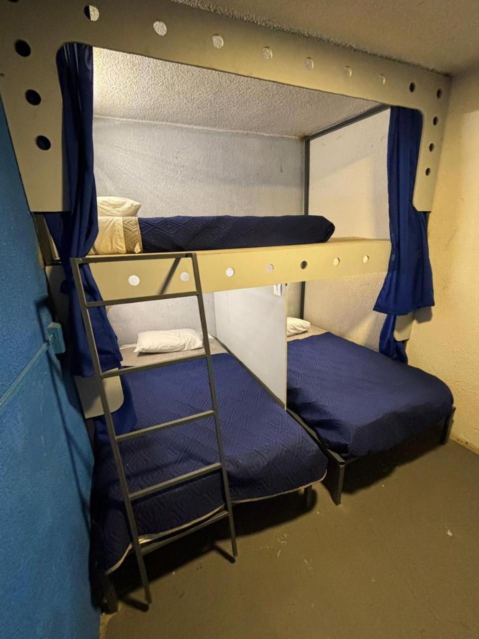 Roomies Hostel - World Trade Center Мексико Сити Екстериор снимка